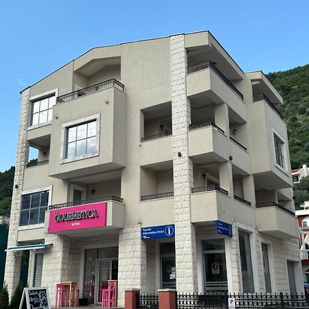 Apartments Boreta ブドヴァ エクステリア 写真