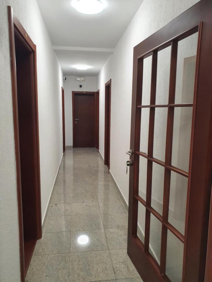 Apartments Boreta ブドヴァ エクステリア 写真